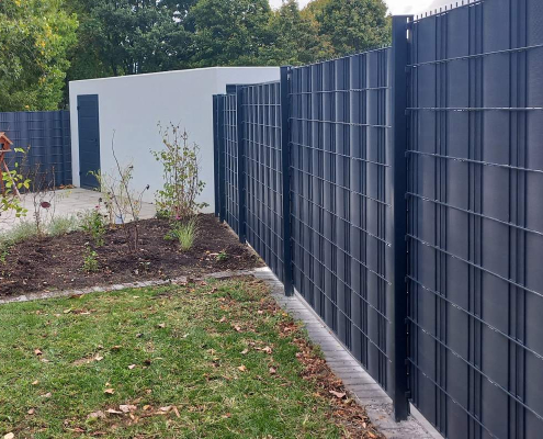 Doppelstabzaun mit Sichtschutz premium