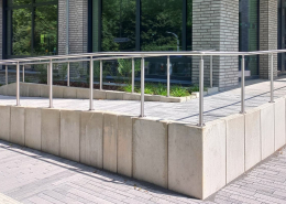 Edelstahlhandlauf mit Eckausbildung