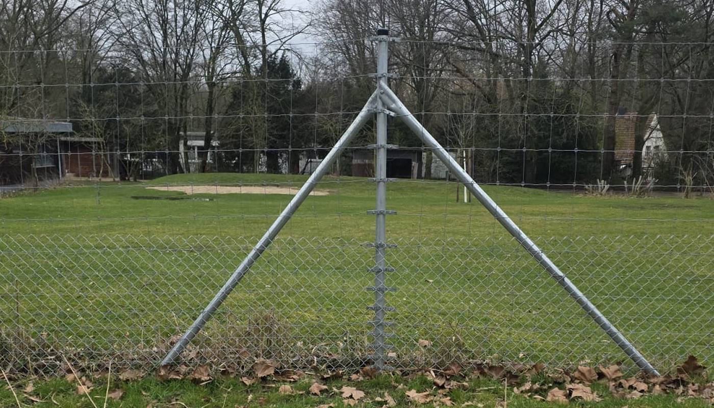 Ursus-Knotengeflecht mit seitlicher Abspannung